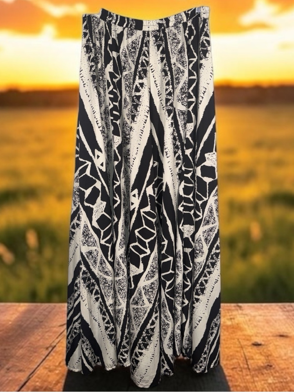 Magic Black & White Abstract Maxi Skirt